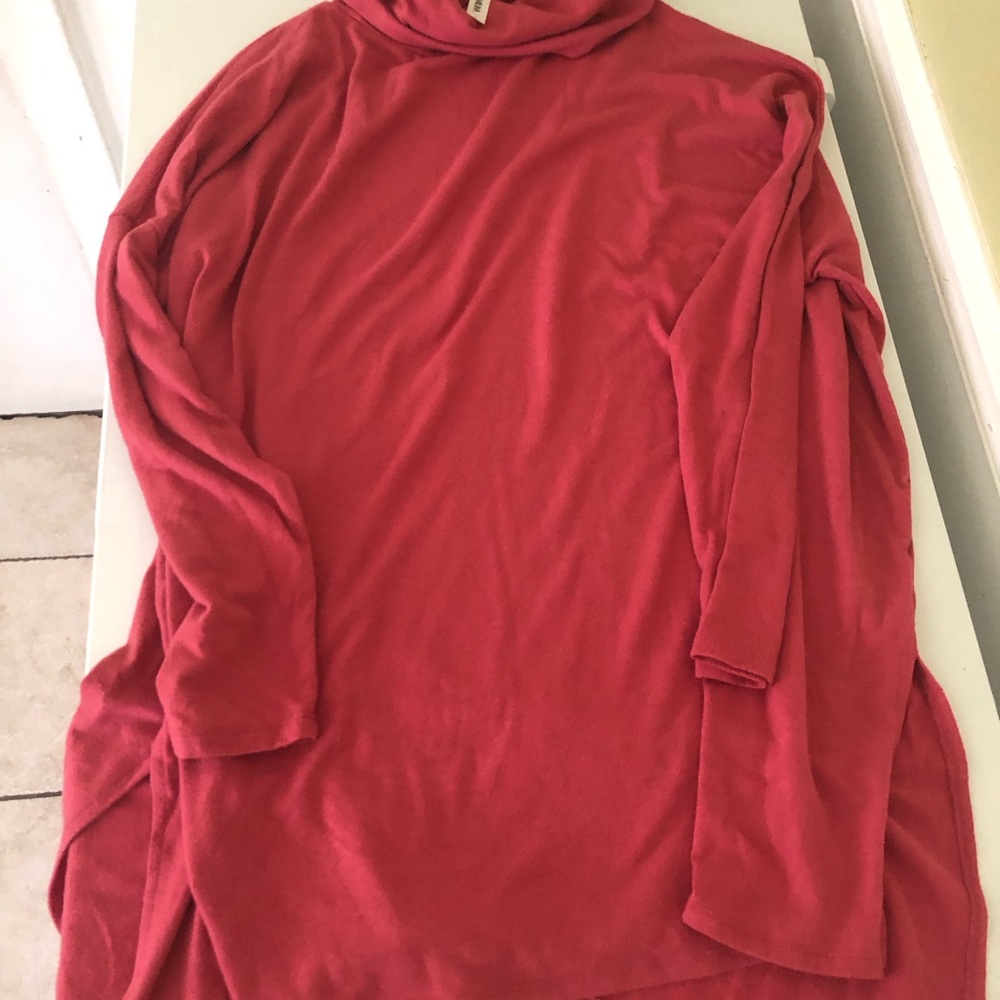 Zenana Outfitters Rose Pink Cowl Neck Long Sleeve Tunic Top Size M